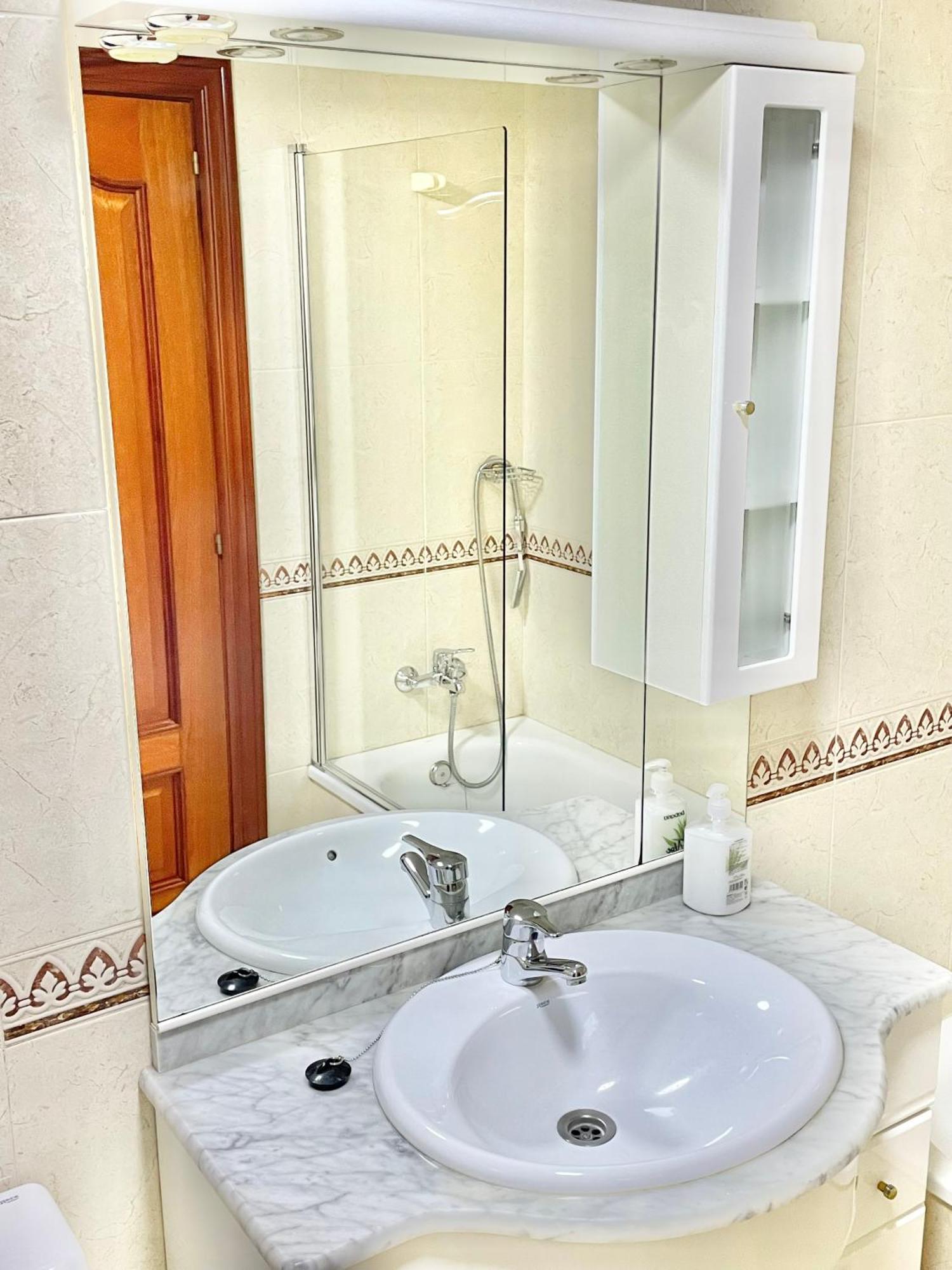 Casa Lur Wifi Y Parking Privado Incluido Apartment Gijon Exterior photo